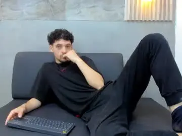 Chaturbate Watch Live Sex Cams of israel_gray