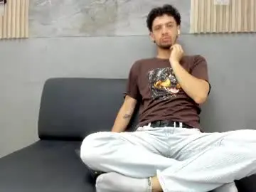 Chaturbate Free Porn Cam of israel_gray
