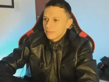 Chaturbate Live Porn of masterdave7