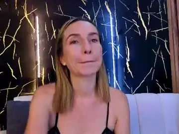Chaturbate Nude Webcam of starlight_mature23_aws