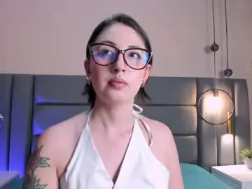 Chaturbate Adult Webcam of emilyywatson