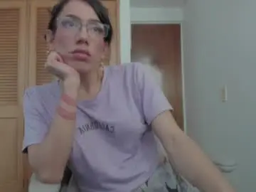 Chaturbate Live Sex Cam of lindsaystonne