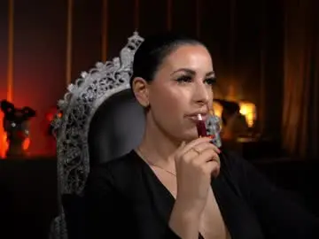 Chaturbate Sex Cam of mistresskellykent