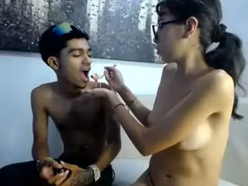 Chaturbate Live Sex Cam of ethan_love1