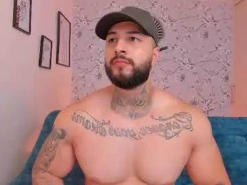 Chaturbate Adult Webcams of max_dic1