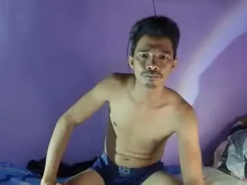 Chaturbate Nude Webcam of raffyhardcock4u