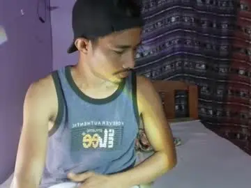 Chaturbate Free Porn Cam of raffyhardcock4u