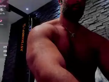 Chaturbate Live Sex Cam of yy_david_yy