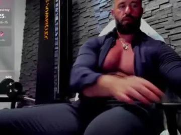 Chaturbate Live Sex Cam of yy_david_yy