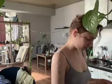 Chaturbate Free Live Porn of holydori