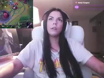 Chaturbate Watch Live Sex Cams of tinykylie