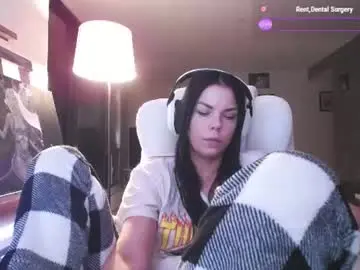 Chaturbate Nude Webcam of tinykylie
