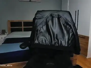 Chaturbate Sex Cam of mikestrip