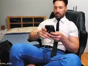 Chaturbate Adult Webcams of mikestrip