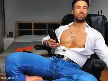 Chaturbate Adult Video Chat of mikestrip