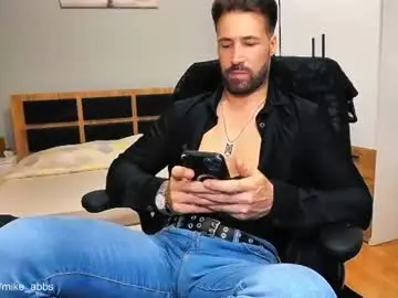 Chaturbate Live Sex of mikestrip
