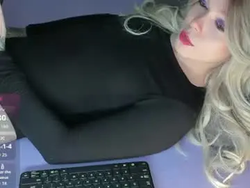 Chaturbate Nude Webcam of roxydreamgirl