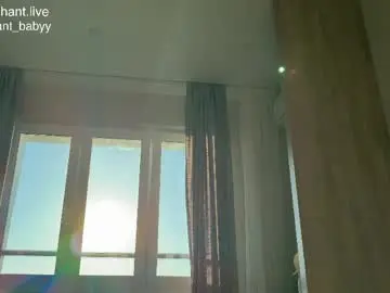 Chaturbate Free Porn Cam of enchant_baby_