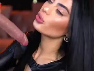 Chaturbate Sex Chat of ravennadarcy