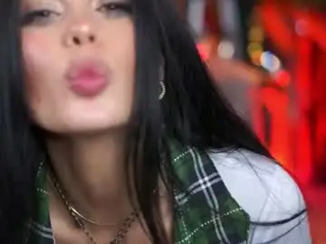 Chaturbate Free Porn Cam of ravennadarcy