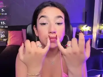 Chaturbate Best live sex cam show of saraamills