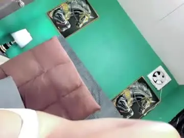 Chaturbate Live Sex Cam of maryannbrown