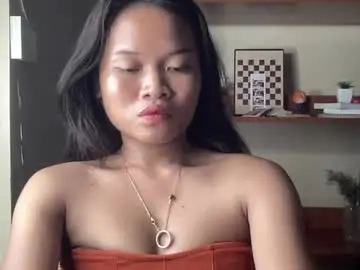 Chaturbate Sex Cam of nini_luvskorn