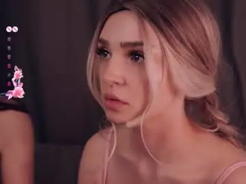 Chaturbate Best live sex cam show of vivid_girls