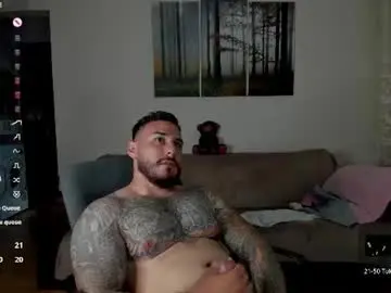 Chaturbate Live Sex Cam of gymdominus
