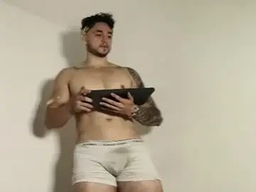 Chaturbate Live Sex of latinboyvip_