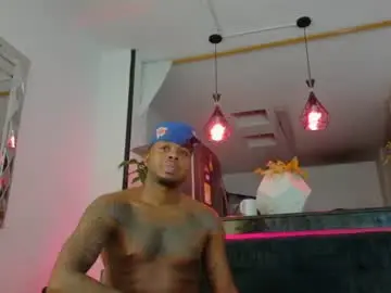 Chaturbate Adult Webcam of blackdreams1__