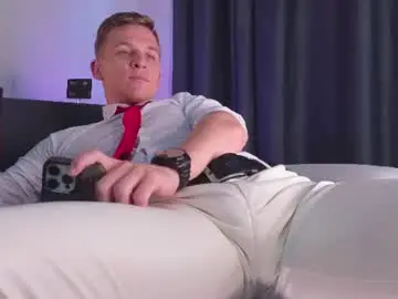 Chaturbate Watch Live Sex Cams of night_wwwolf