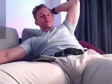 Chaturbate Free Porn Cam of night_wwwolf