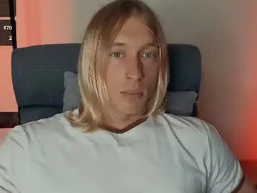 Chaturbate Live Sex Cam of l_adonis_l