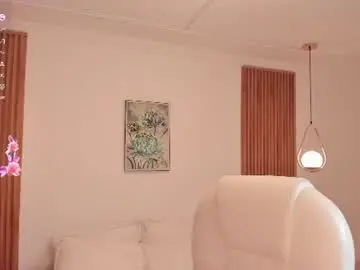 Chaturbate Sex Chat of rebecca_ferrati