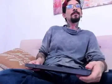 Chaturbate Adult Video Chat of jonathan_sinn