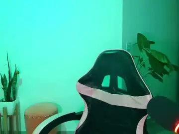 Chaturbate Sex Chat of merida__freckles