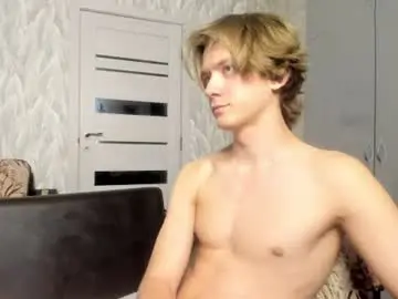 Chaturbate Watch Live Sex Cams of milkiwy