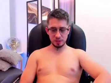 Chaturbate Best live sex cam show of tommas_johnson