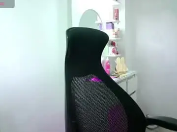 Chaturbate Watch Live Sex Cams of aineangeel