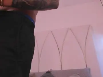 Chaturbate Adult Webcam of justin_whitejs