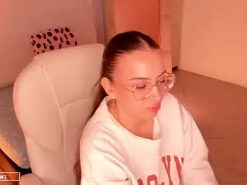 Chaturbate Live Sex of cherry_blond_