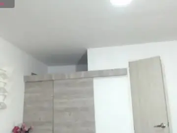 Chaturbate Watch Live Sex Cams of ambarsofhia