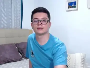 Chaturbate Sex Chat of kevinhunts