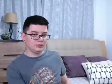 Chaturbate Sex Cam of kevinhunts