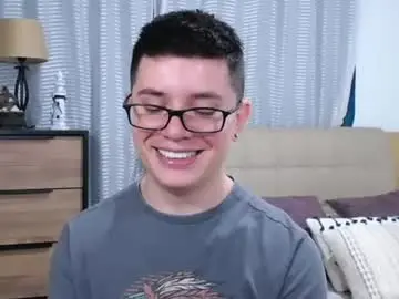 Chaturbate Best live sex cam show of kevinhunts