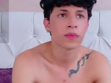 Chaturbate Live Sex of axel_evanss