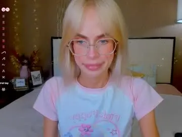 Chaturbate Free Porn Cam of bellatip