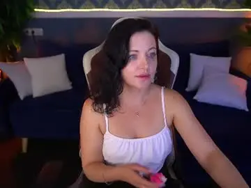 Chaturbate Live Sex Cam of dafni_mon