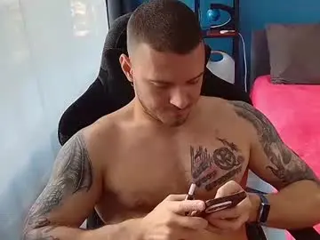Chaturbate Live Sex Cam of hot_cap_77